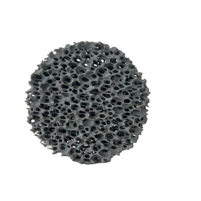 Filtro di schiuma di carburo di silicio in ceramica industriale certificato ISO9001 per la fusione